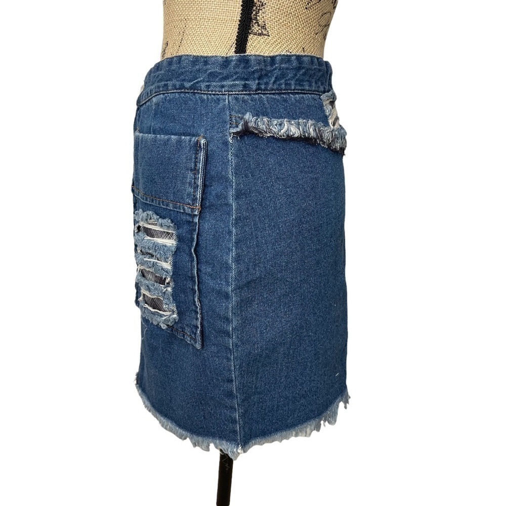 POL Boutique Distressed Plaid Patched Frayed Hem Denim Mini Skirt - Picture 8 of 13